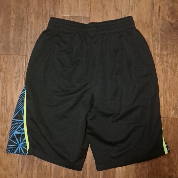 Nike basketball shorts - Picture 5 of 7